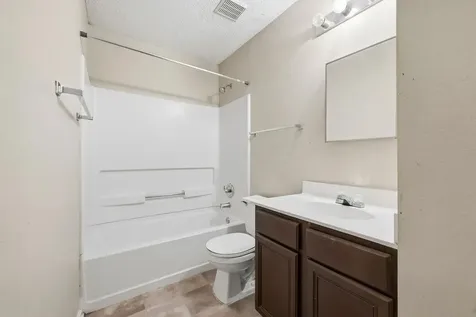 1109 Bradbury Lane Austin TX 78753