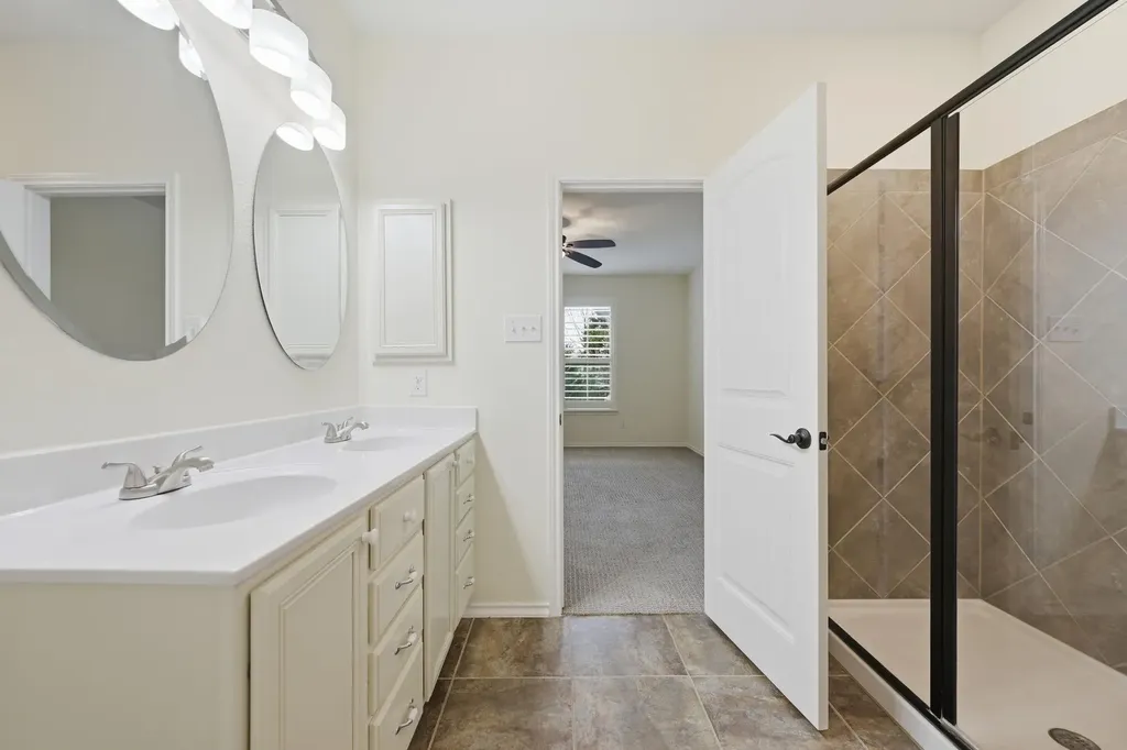 900 Lily Pad Lane Leander TX 78641