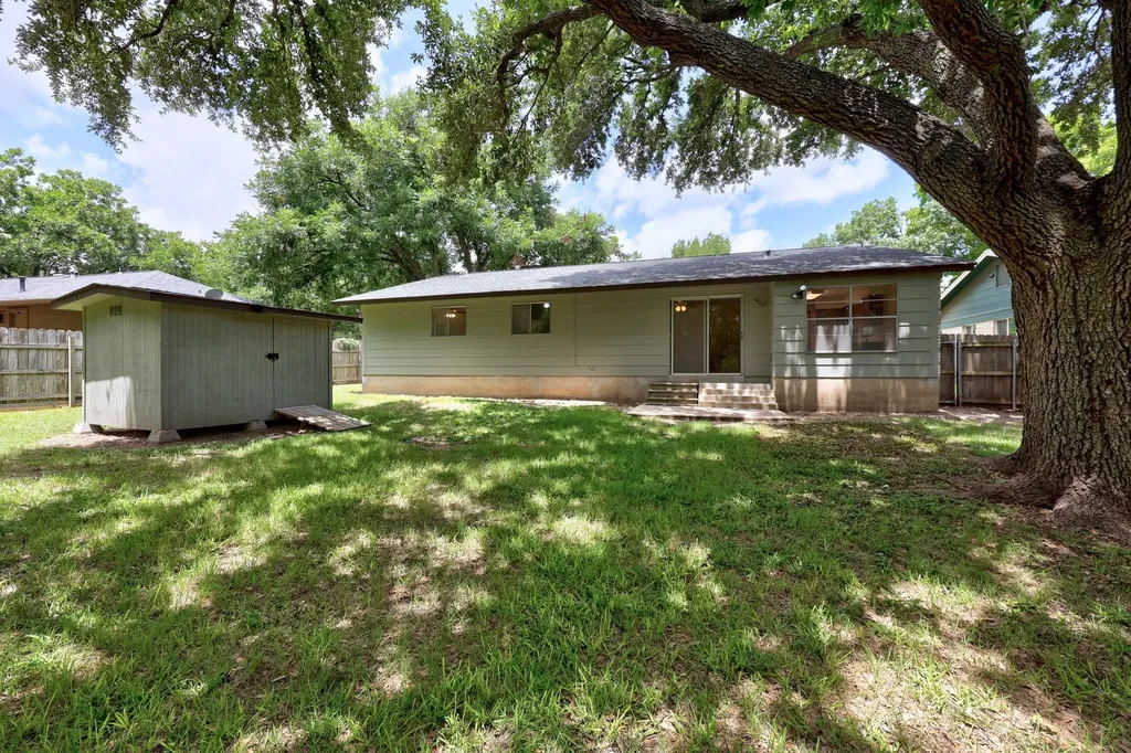 7303 Brookhollow Drive Austin TX 78752