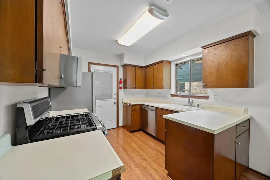 7303 Brookhollow Drive Austin TX 78752