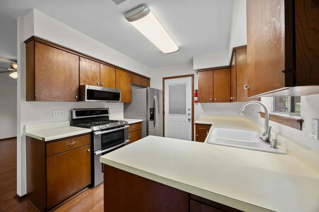 7303 Brookhollow Drive Austin TX 78752