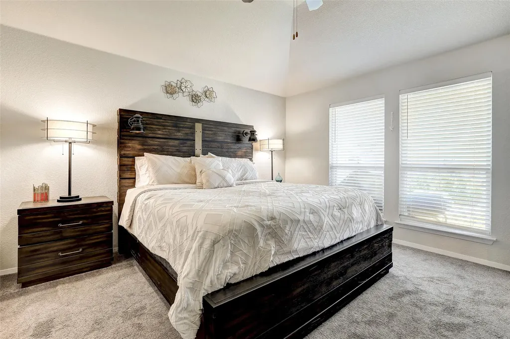 281 Gaida Loop Georgetown TX 78628