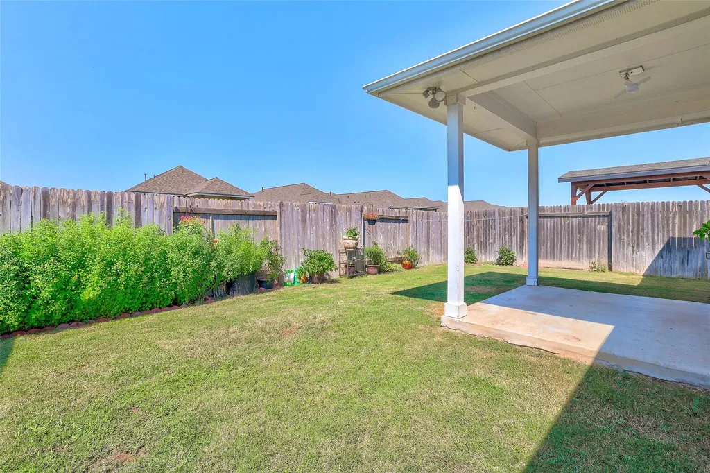 281 Gaida Loop Georgetown TX 78628