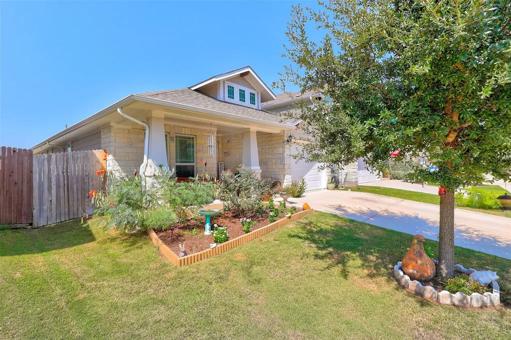 281 Gaida Loop Georgetown TX 78628