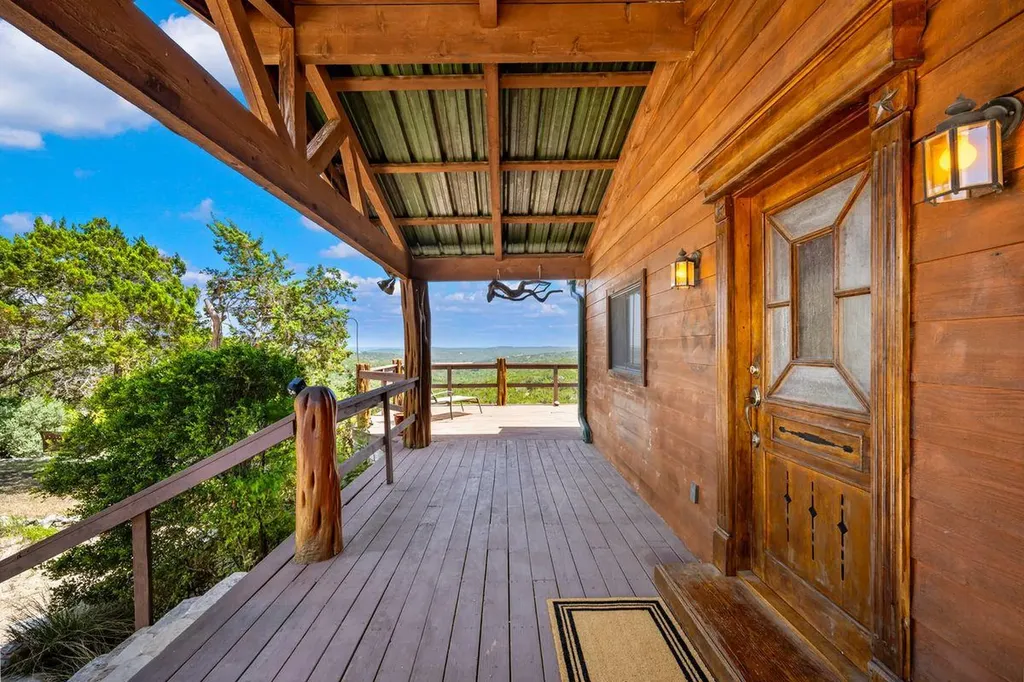 170 Overland Trail W Hunt TX 78024