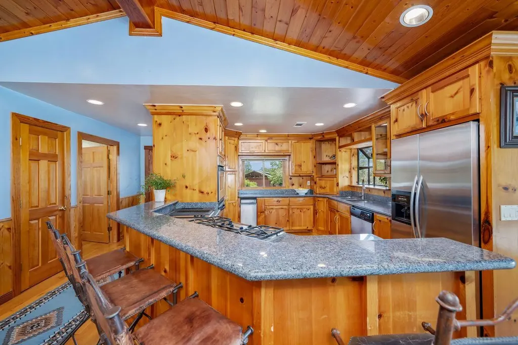 170 Overland Trail W Hunt TX 78024