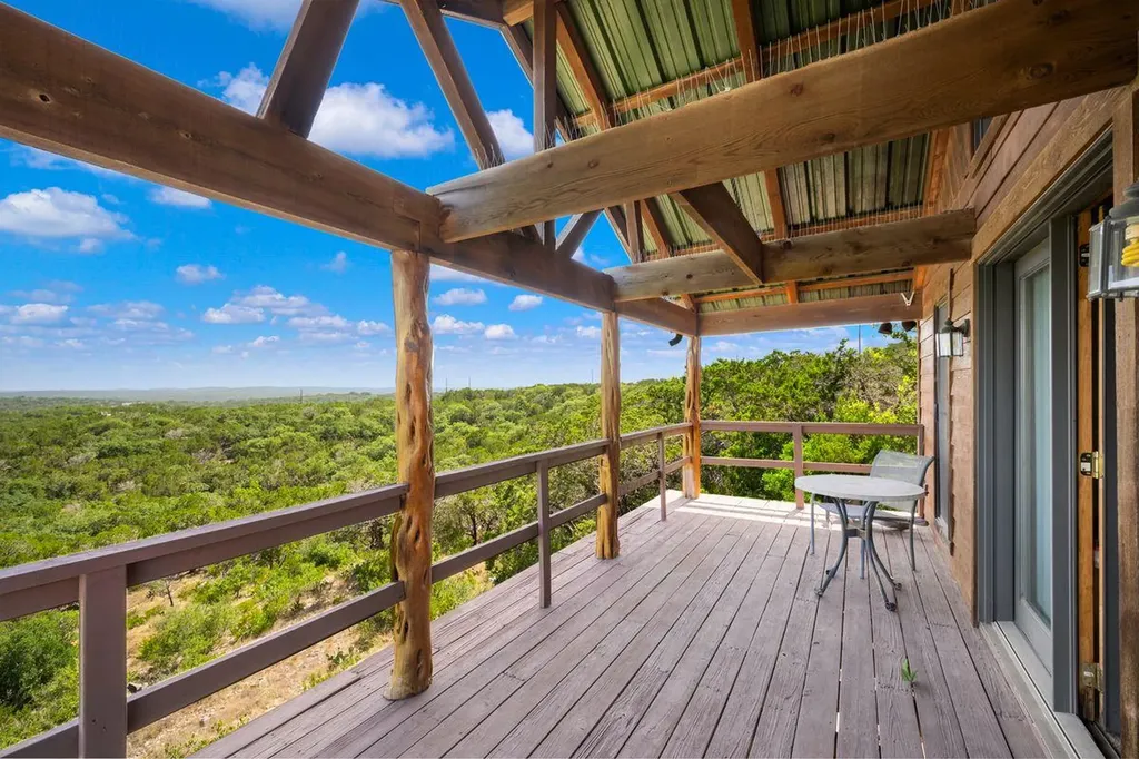 170 Overland Trail W Hunt TX 78024