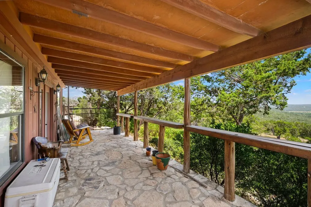 170 Overland Trail W Hunt TX 78024
