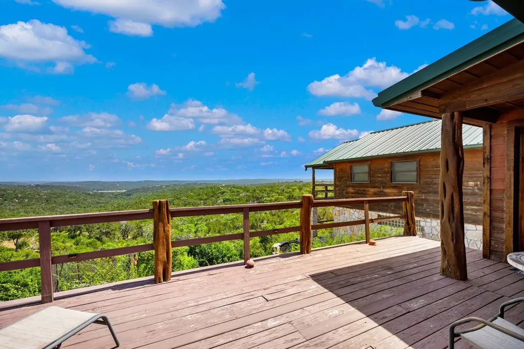 170 Overland Trail W Hunt TX 78024