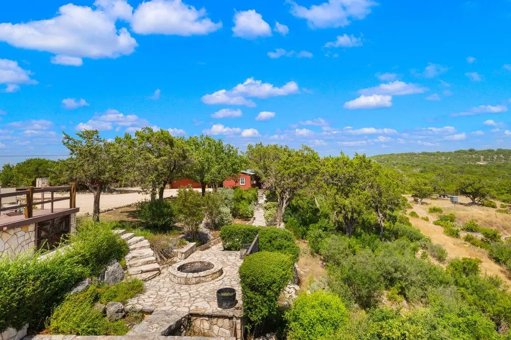 170 Overland Trail W Hunt TX 78024