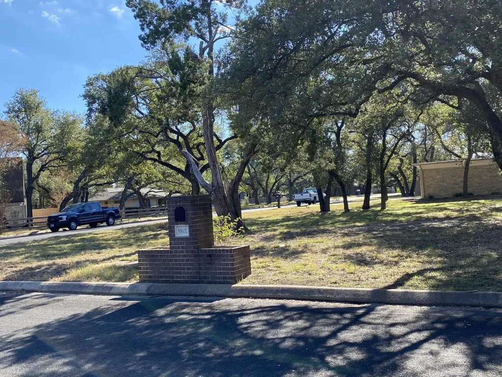 5801 Sierra Madre Austin TX 78759