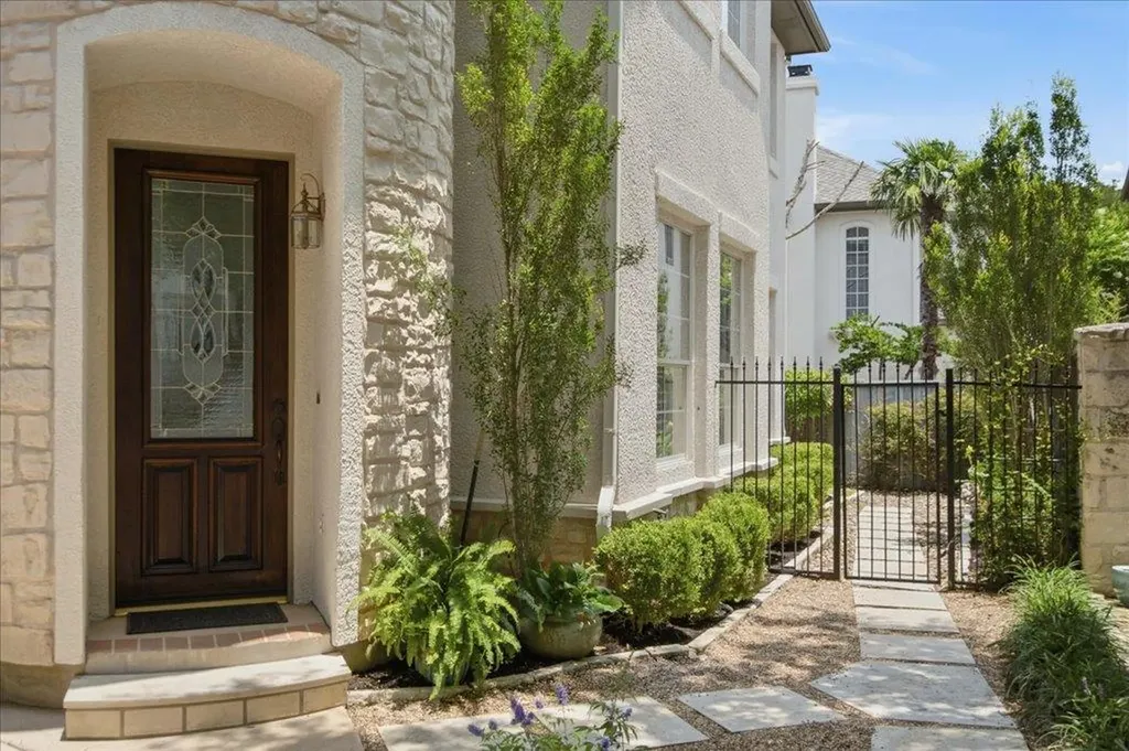 3902 Gaines Court Gaines Court Austin TX 78735