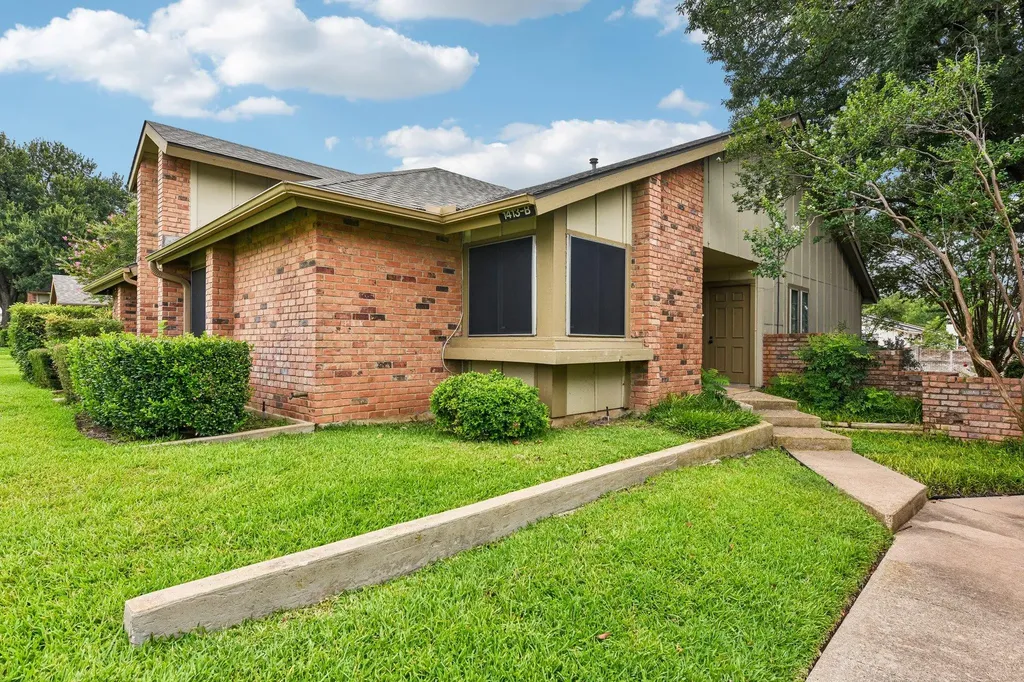 1413 W Braker Lane Austin TX 78758
