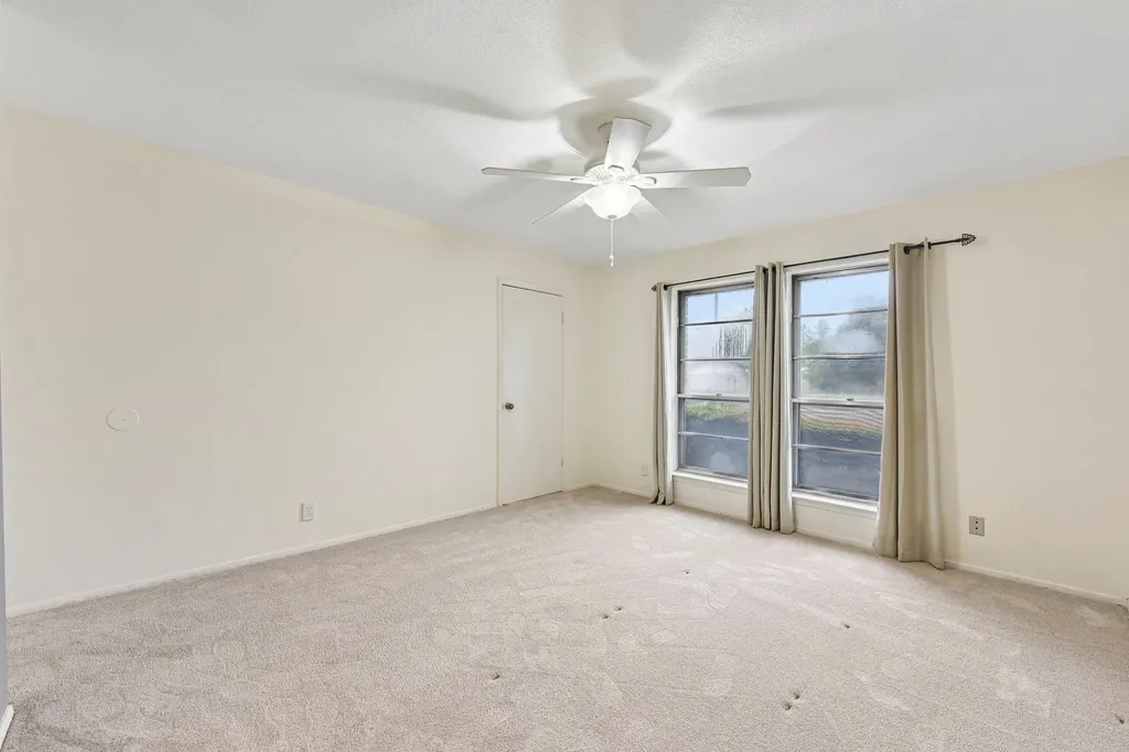 1413 W Braker Lane Austin TX 78758