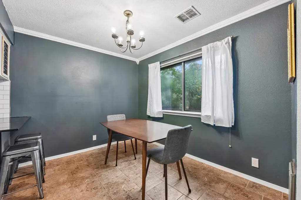 1413 W Braker Lane Austin TX 78758