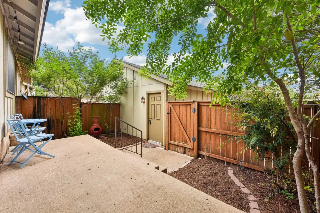 1413 W Braker Lane Austin TX 78758