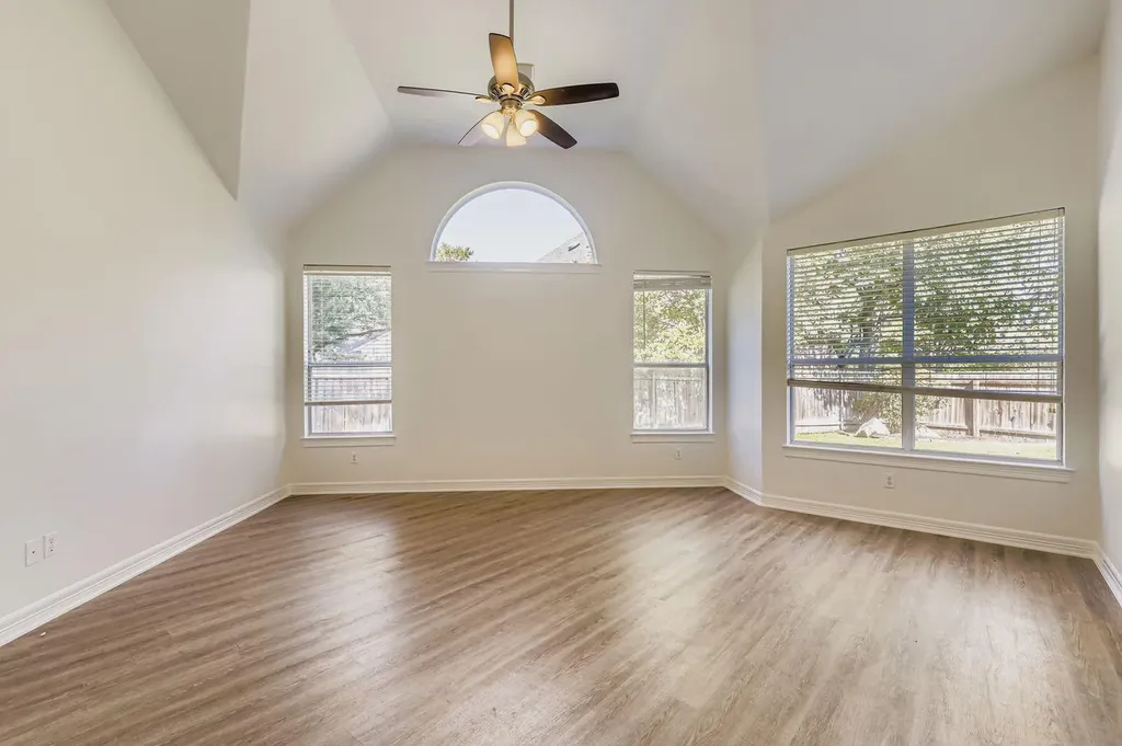 1404 Hidden Glen Drive Round Rock TX 78681