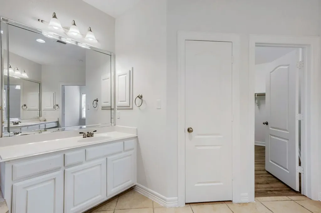 1404 Hidden Glen Drive Round Rock TX 78681