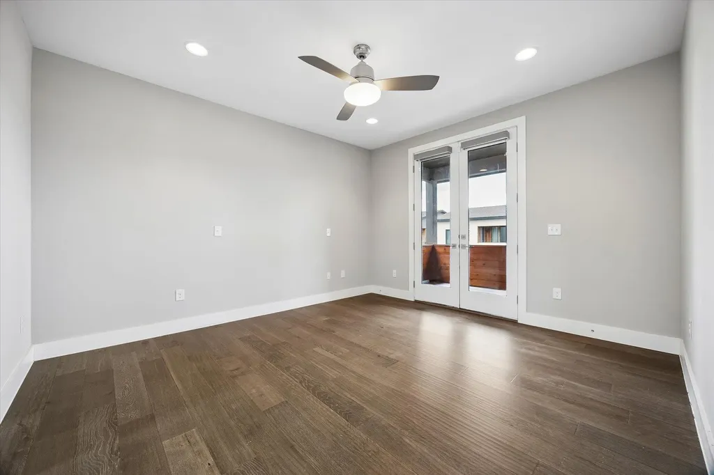 5006 Pecan Springs Road Austin TX 78723