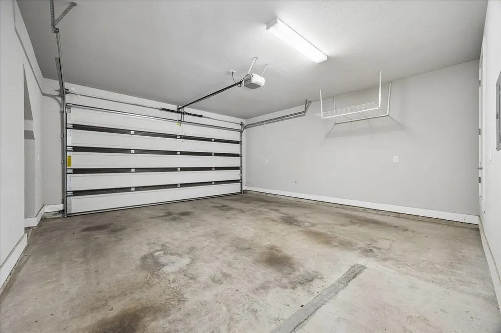 5006 Pecan Springs Road Austin TX 78723