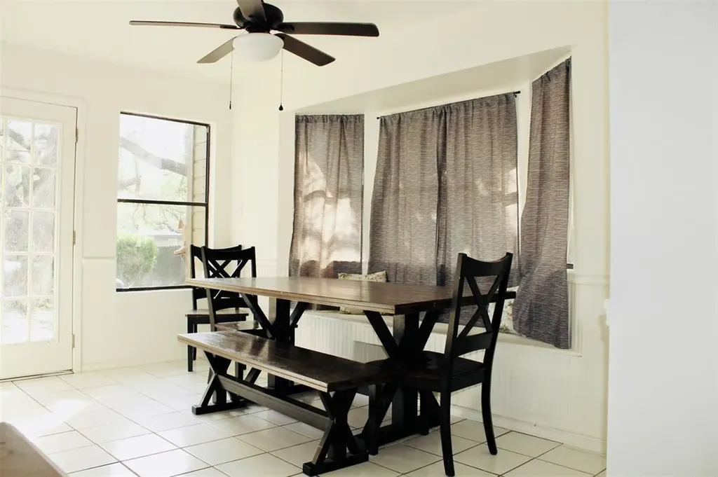 105 N Summit Ridge Drive Point Venture TX 78645