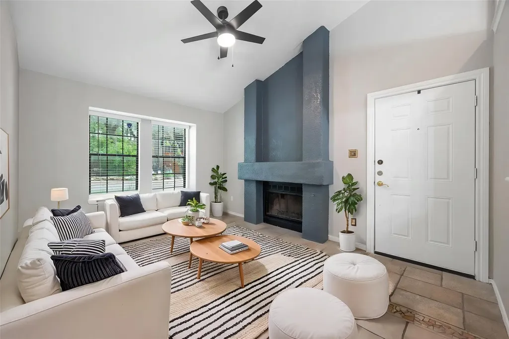4303 Creek Ledge Austin TX 78731