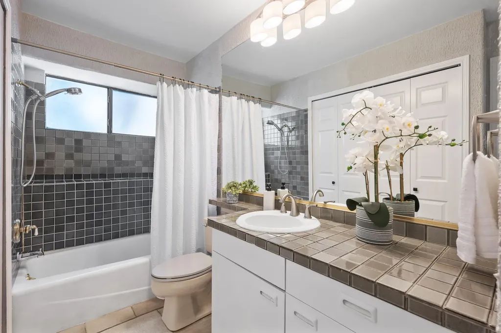 4303 Creek Ledge Austin TX 78731
