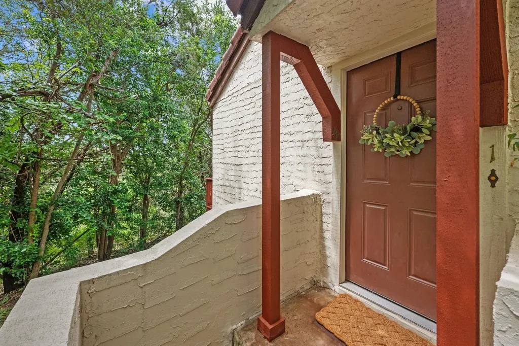 4303 Creek Ledge Austin TX 78731