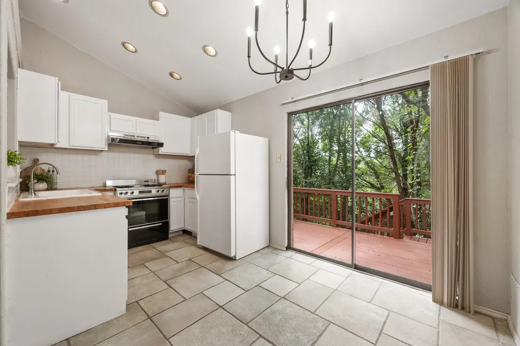4303 Creek Ledge Austin TX 78731