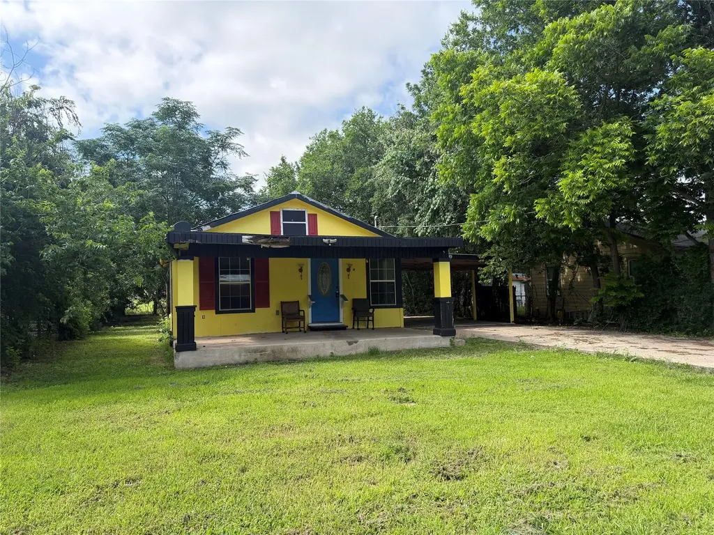 506 Ruddy Street Lockhart TX 78644