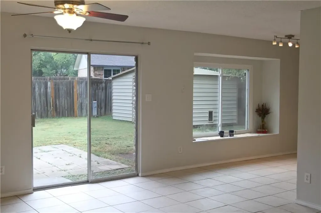 1008 Longmeadow Drive Round Rock TX 78664