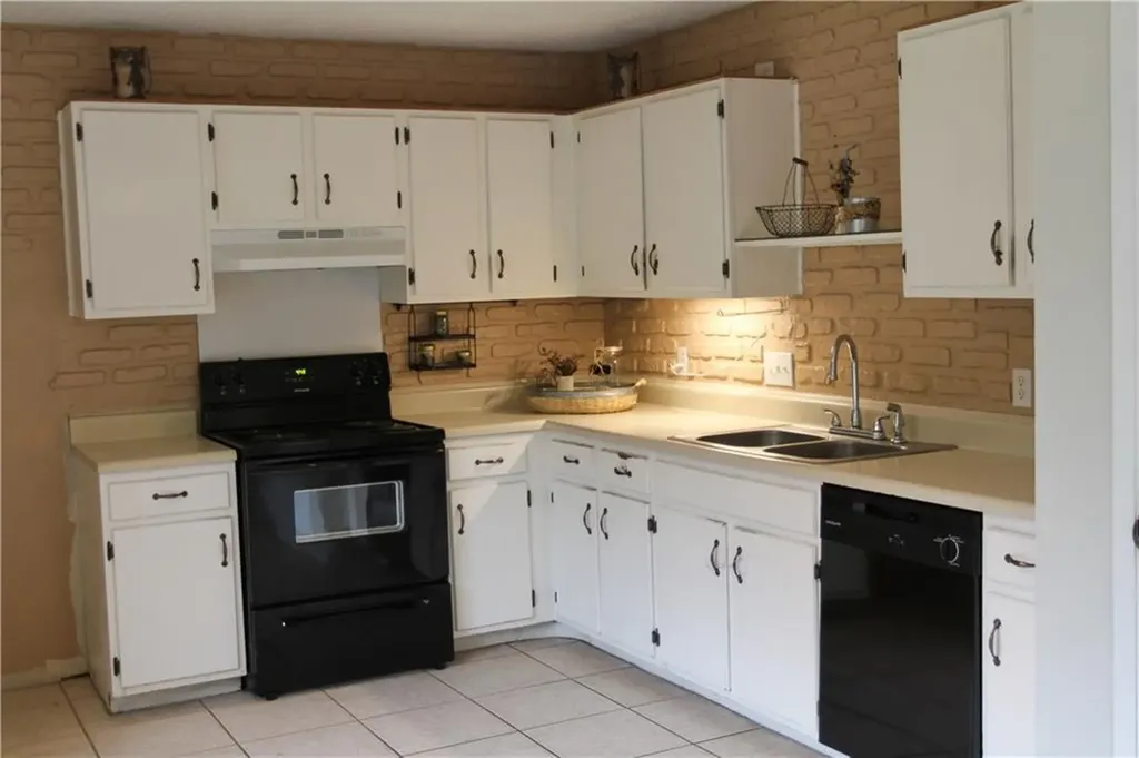 1008 Longmeadow Drive Round Rock TX 78664