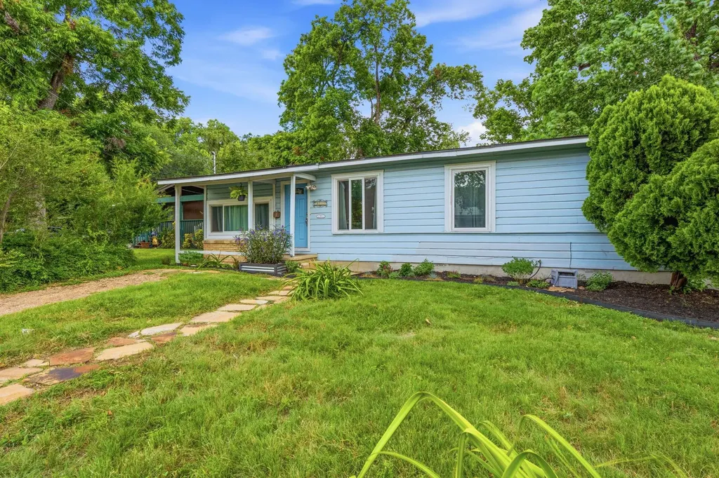 912 E 55th 1/2 Street Austin TX 78751