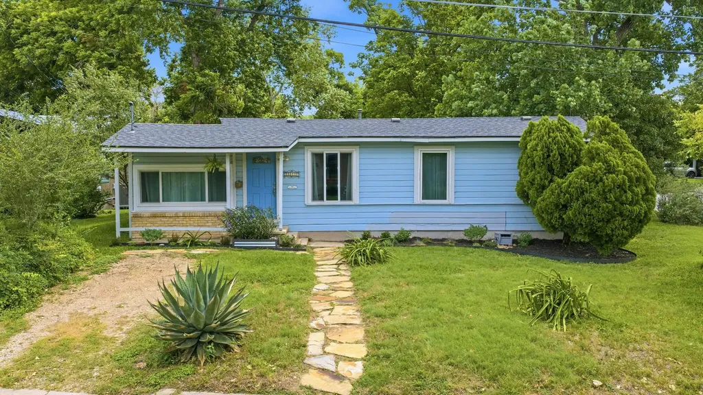 912 E 55th 1/2 Street Austin TX 78751