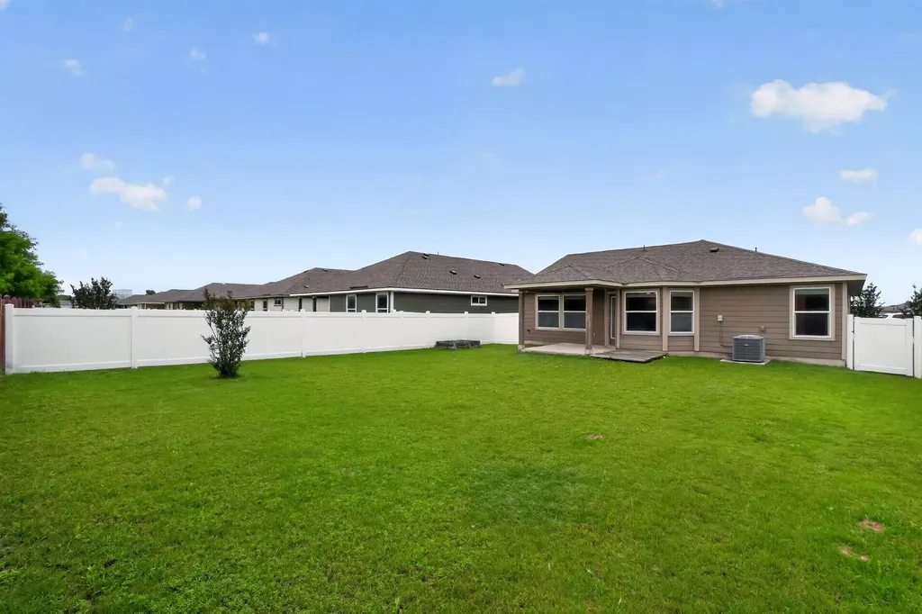 18308 Cuyahoga Drive Pflugerville TX 78660