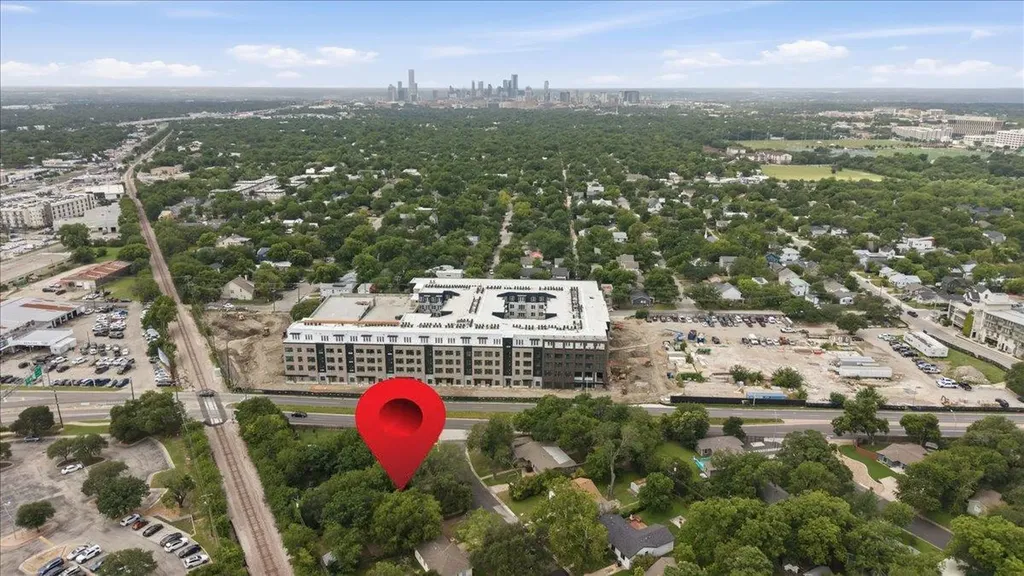 5705 Duval Street Austin TX 78752