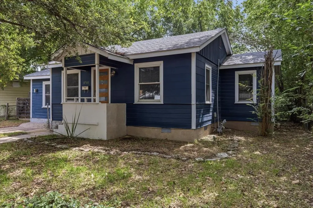 5705 Duval Street Austin TX 78752