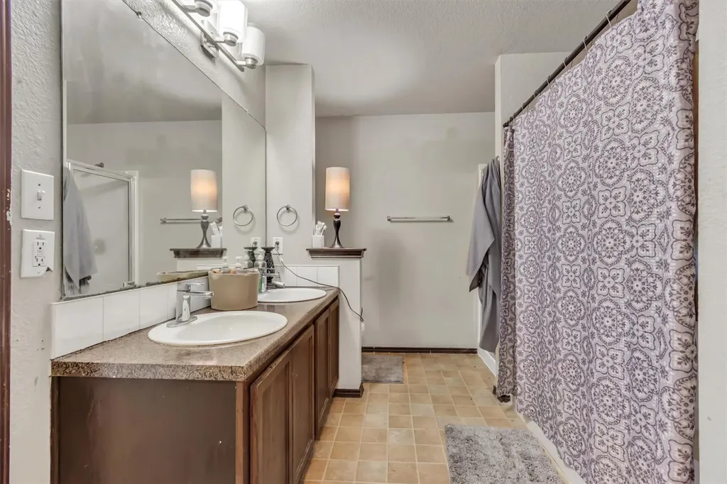 508 Red Tails Drive Austin TX 78725