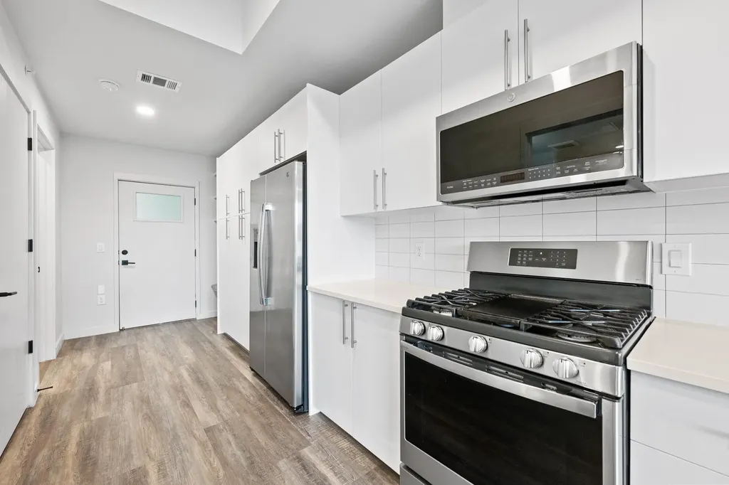 4004 Banister Lane Austin TX 78704