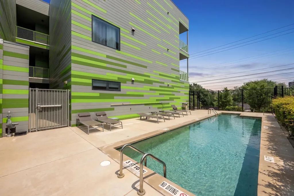 4004 Banister Lane Austin TX 78704