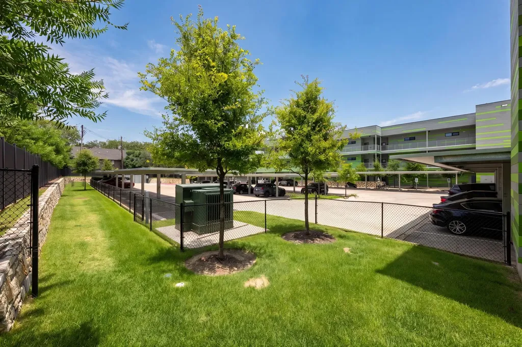 4004 Banister Lane Austin TX 78704