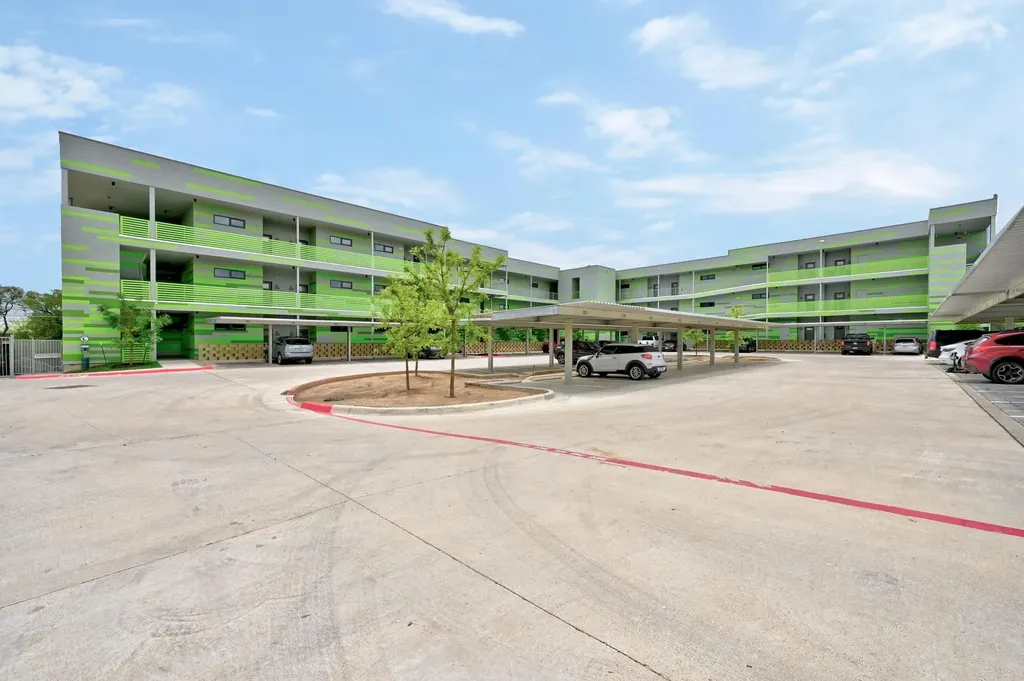4004 Banister Lane Austin TX 78704