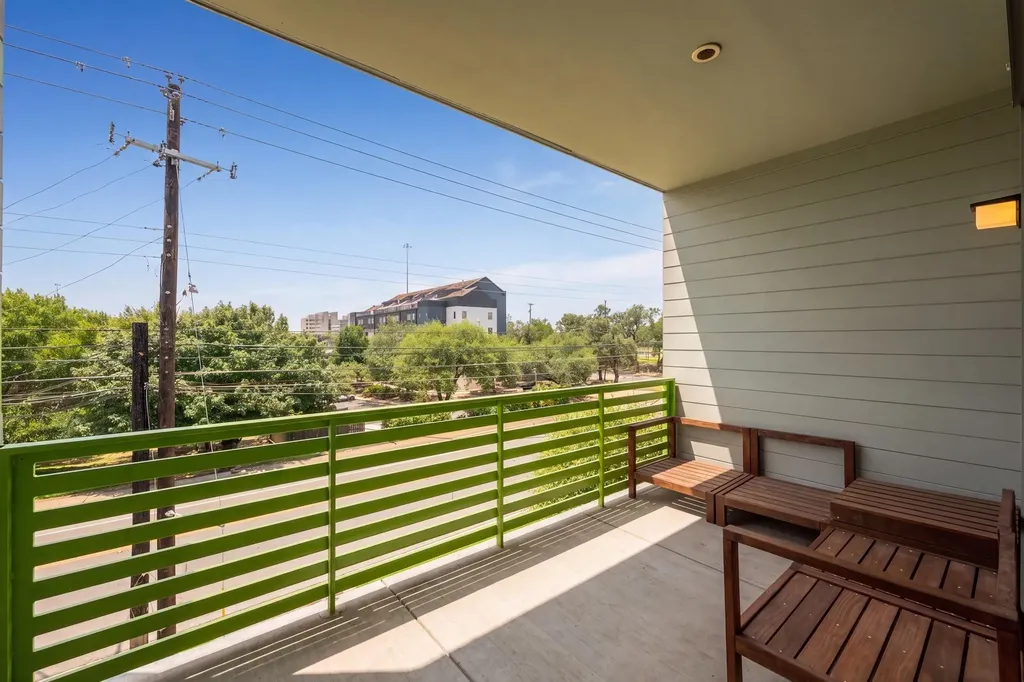 4004 Banister Lane Austin TX 78704