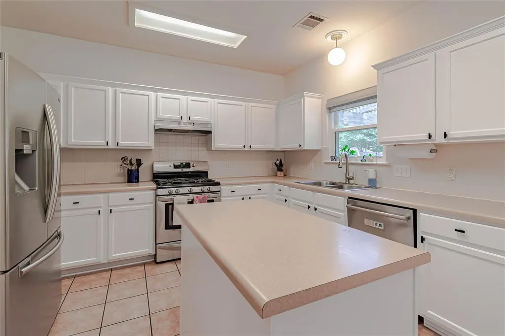 4716 Cockrell Court Austin TX 78749