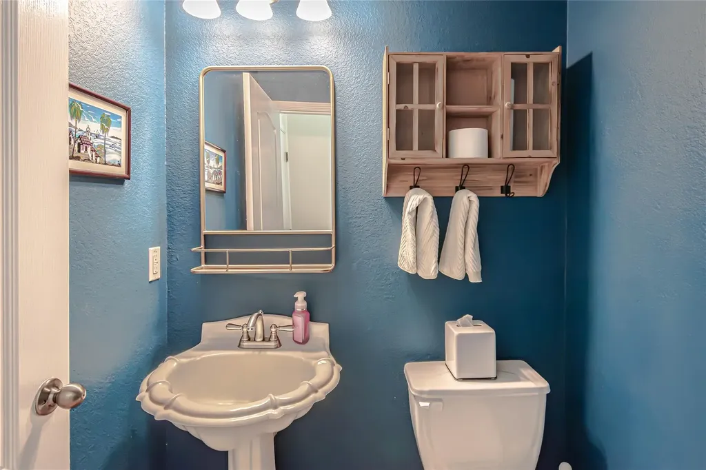 4716 Cockrell Court Austin TX 78749