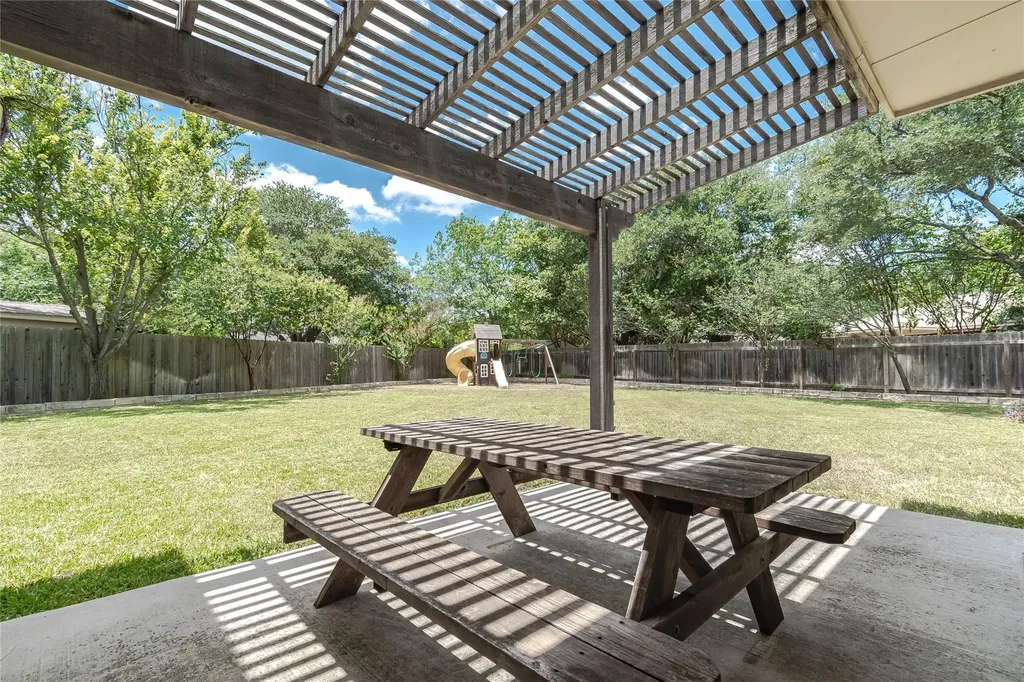 4716 Cockrell Court Austin TX 78749