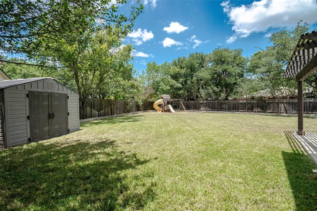 4716 Cockrell Court Austin TX 78749
