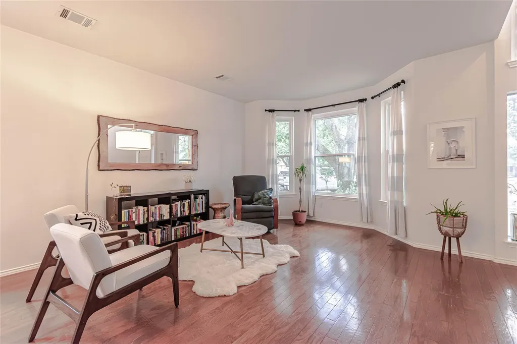 4716 Cockrell Court Austin TX 78749