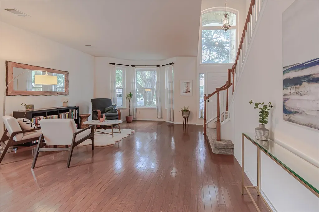 4716 Cockrell Court Austin TX 78749
