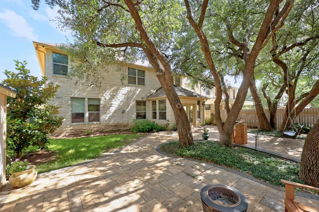2587 Arbor Drive Round Rock TX 78681